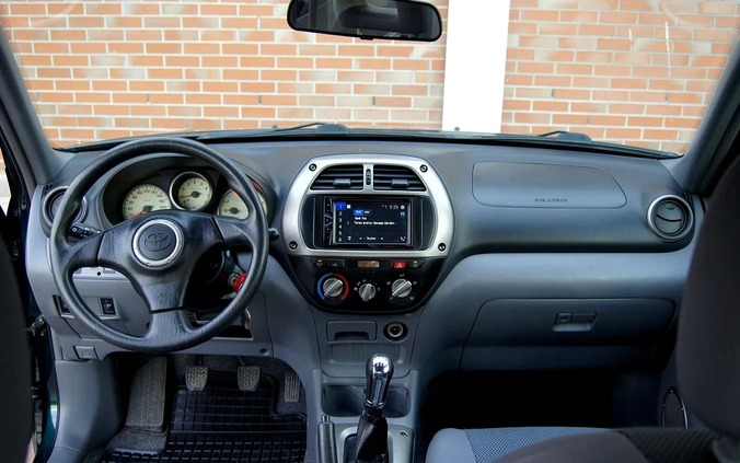Toyota RAV4 cena 32900 przebieg: 115736, rok produkcji 2000 z Radom małe 596